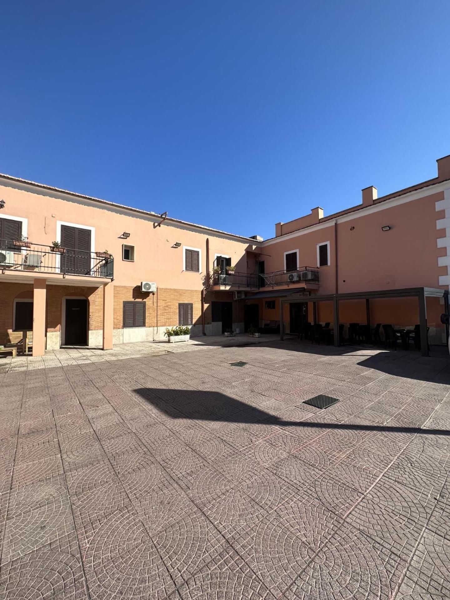 Hotel Le Rose Tivoli Terme Kültér fotó