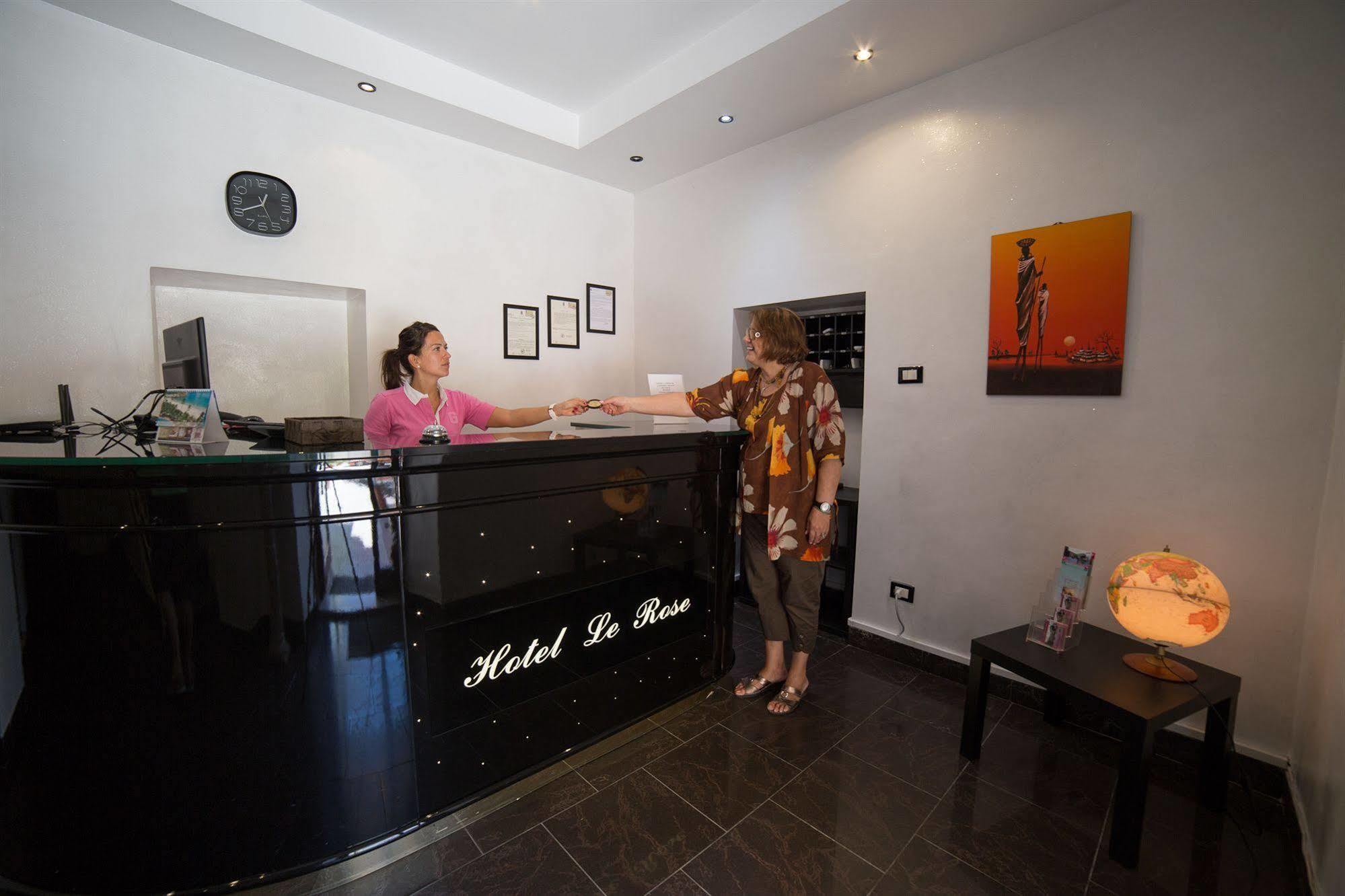 Hotel Le Rose Tivoli Terme Kültér fotó